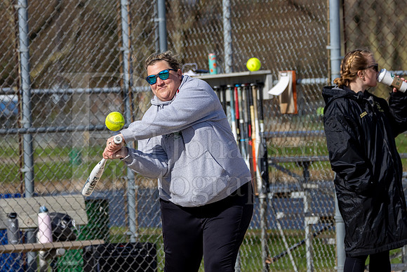 Boylan Girls Varsity Softball vs East 4-19-2024-1874