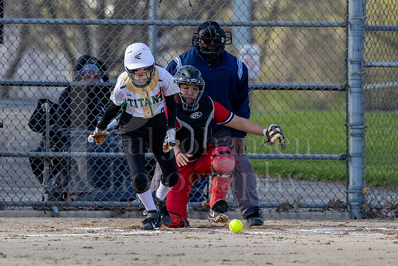 Boylan Girls Varsity Softball vs East 4-19-2024-2092
