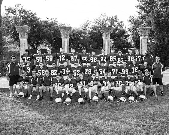 Jr. Titans 8th Grade 2013 Football Team-0149-2