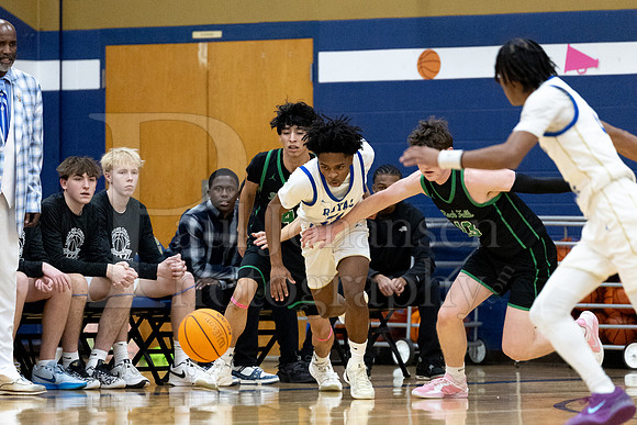Rockford Christian Boys Varsity Basketball vs Rock Falls 2-7-2025-0423