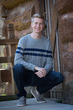 Nick Monkemeyer Senior Images 4-17-2016-0029