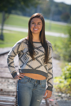 Brittany Oglesby Brien Senior Images 9-26-2013-0042_Pe