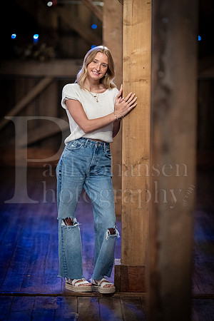 Marley Flynn Senior Images 8-11-2024-0515