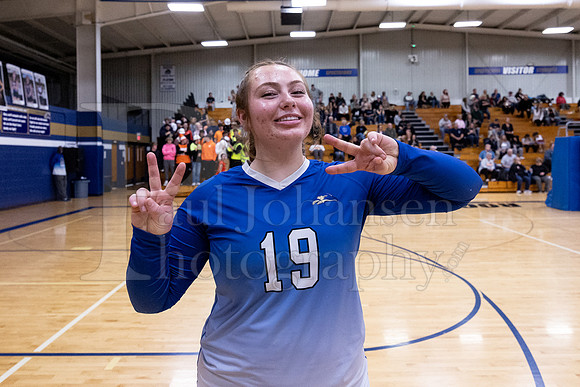 Rockford Christian Girls Varsity Volleyball vs Winnebago 10-15-2024-0024