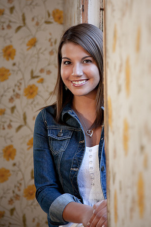 Lindsay Melling Senior Images-0542