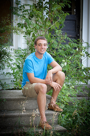 Mike Lundeen Senior Images-5058