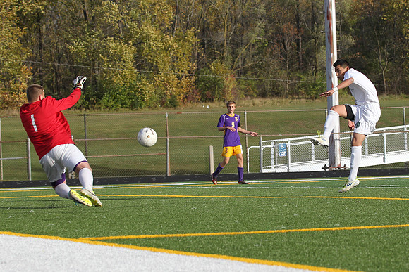 Boylan Varsity Boys Soccer vs Hononegah Regional Final 10-26-2013-4580