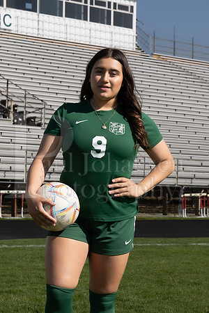 Boylan Varsity Girls Soccer Team and Senior Shoot 4-25-2024-0096