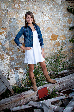 Lindsay Melling Senior Images-0489