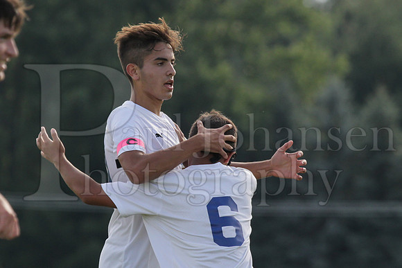 RC Boys Varsity Soccer vs Oregon 8-23-2016-0412