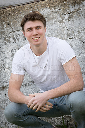 Nolan Brauns Senior Images 5-4-2022-0219