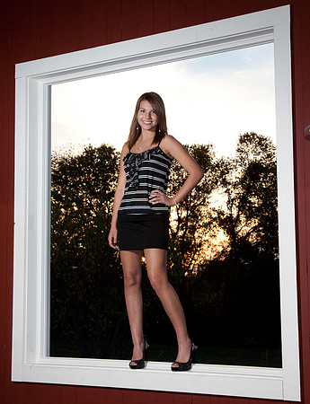 Lindsay Melling Senior Images-0606