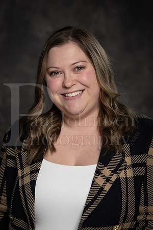 Mackenzie Logan Portraits 10-24-2024-0024