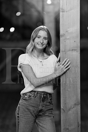 Marley Flynn Senior Images 8-11-2024-0514