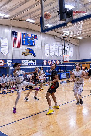 Rockford Christian Boys Varsity Basketball vs Winnebago 11-25-2024-0127