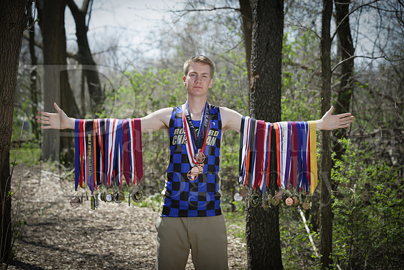 Nick Monkemeyer Senior Images 4-17-2016-0171
