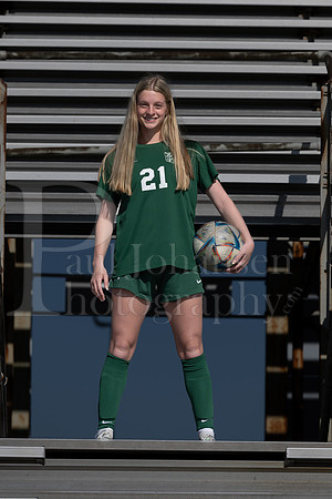 Boylan Varsity Girls Soccer Team and Senior Shoot 4-25-2024-0196