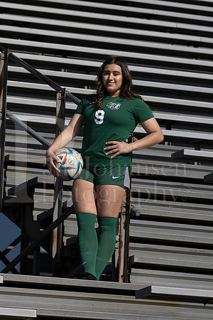 Boylan Varsity Girls Soccer Team and Senior Shoot 4-25-2024-0220