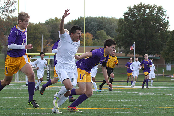 Boylan Varsity Boys Soccer vs Hononegah Regional Final 10-26-2013-4923
