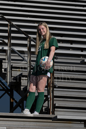 Boylan Varsity Girls Soccer Team and Senior Shoot 4-25-2024-0203