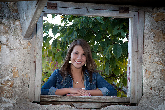 Lindsay Melling Senior Images-0504