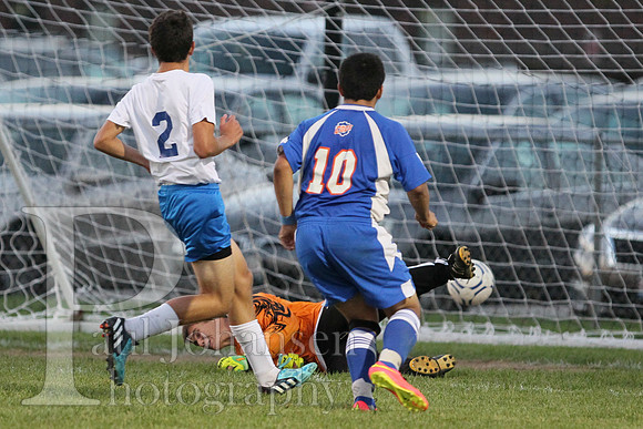 RC Boys Varsity Soccer vs Genoa 9-17-2014-0450