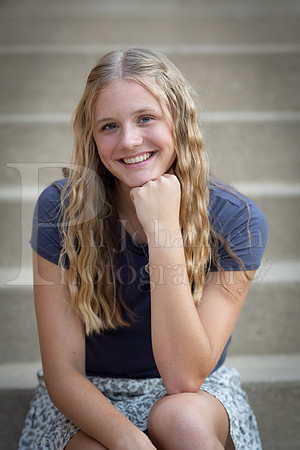 Emma Joiner Senior Images 7-25-2022-0337