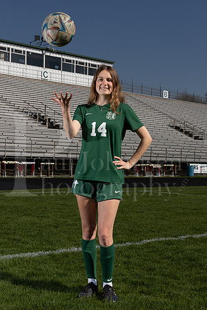 Boylan Varsity Girls Soccer Team and Senior Shoot 4-25-2024-0184