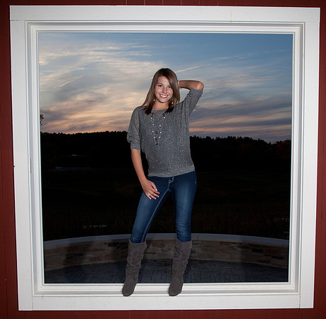 Lindsay Melling Senior Images-0616