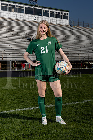 Boylan Varsity Girls Soccer Team and Senior Shoot 4-25-2024-0118