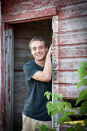 Mike Lundeen Senior Images-4959