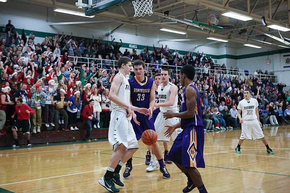 Boylan Boys Varsity Basketball vs Hononegah 12-19-2014-3354