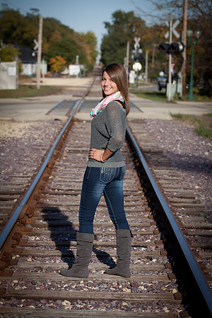 Lindsay Melling Senior Images-0437