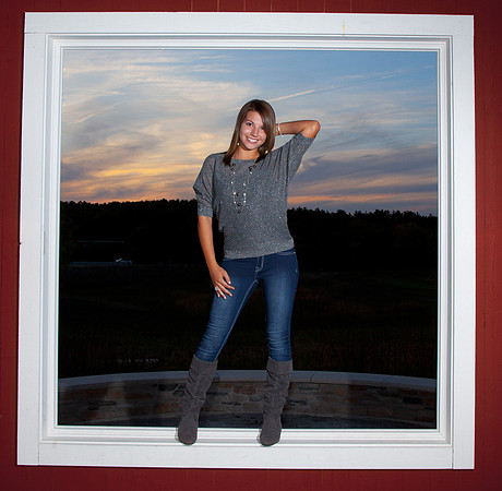 Lindsay Melling Senior Images-0614