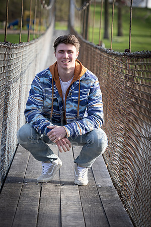 Nolan Brauns Senior Images 5-4-2022-0244