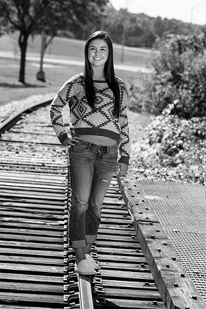 Brittany Oglesby Brien Senior Images 9-26-2013-0045