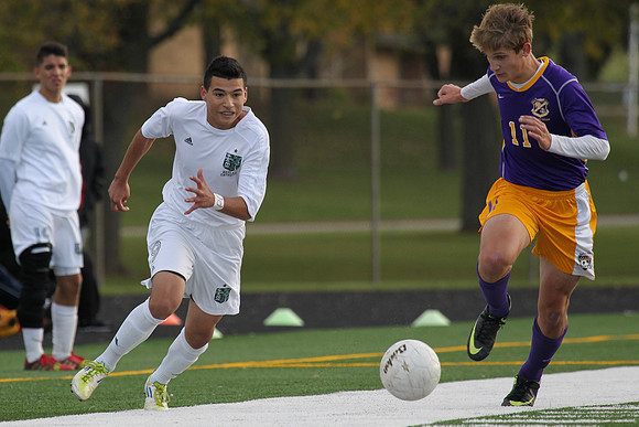 Boylan Varsity Boys Soccer vs Hononegah Regional Final 10-26-2013-4907
