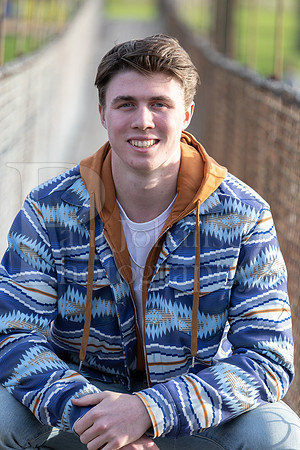 Nolan Brauns Senior Images 5-4-2022-0242