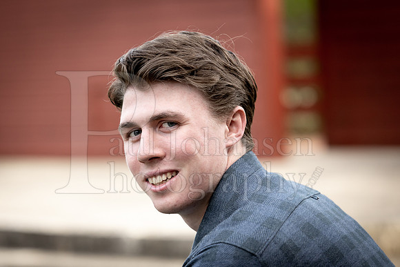 Nolan Brauns Senior Images 5-4-2022-0164