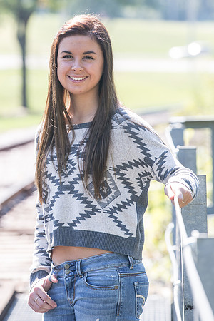 Brittany Oglesby Brien Senior Images 9-26-2013-0020
