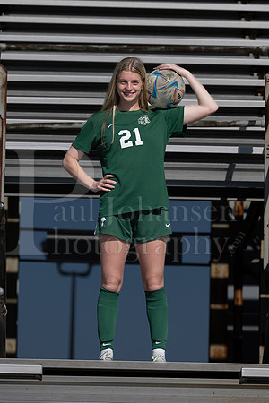 Boylan Varsity Girls Soccer Team and Senior Shoot 4-25-2024-0209