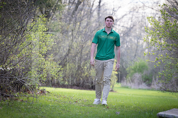 Nolan Brauns Senior Images 5-4-2022-0347