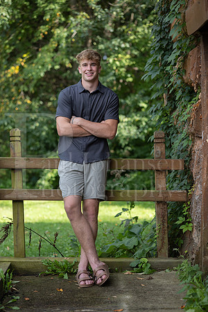 Jack Kerno Senior Images 9-18-2022-0039