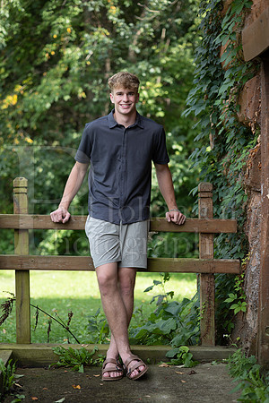 Jack Kerno Senior Images 9-18-2022-0013
