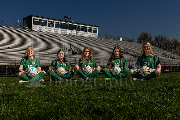Boylan Varsity Girls Soccer Team and Senior Shoot 4-25-2024-0079