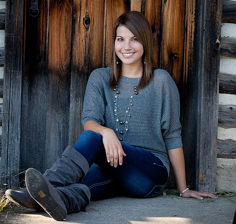 Lindsay Melling Senior Images-0390
