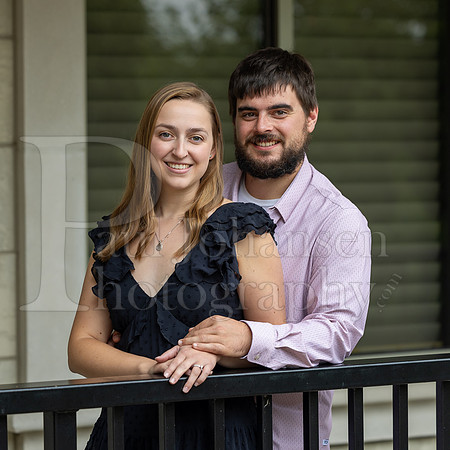 Nicole and Jake's Engagement Photos 9-22-2024-0004