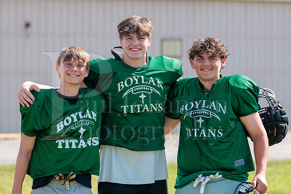 Iron Titans Football Camp 6-17-2025-0111