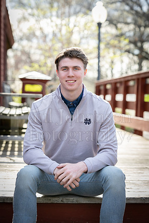 Nolan Brauns Senior Images 5-4-2022-0017