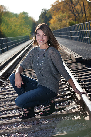 Lindsay Melling Senior Images-0424
